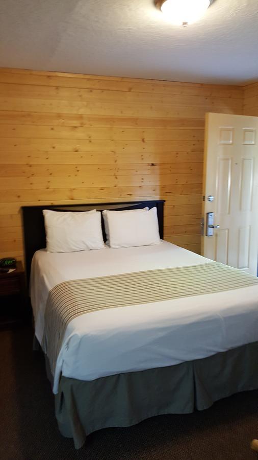 Emerald Forest Cabins Trinidad Quarto foto